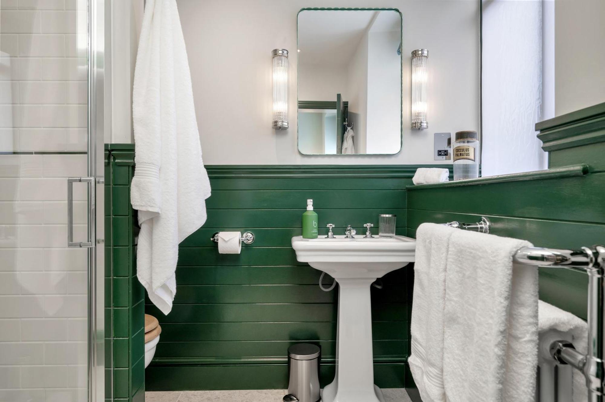 The Nevill Arms Hotel Medbourne Екстериор снимка