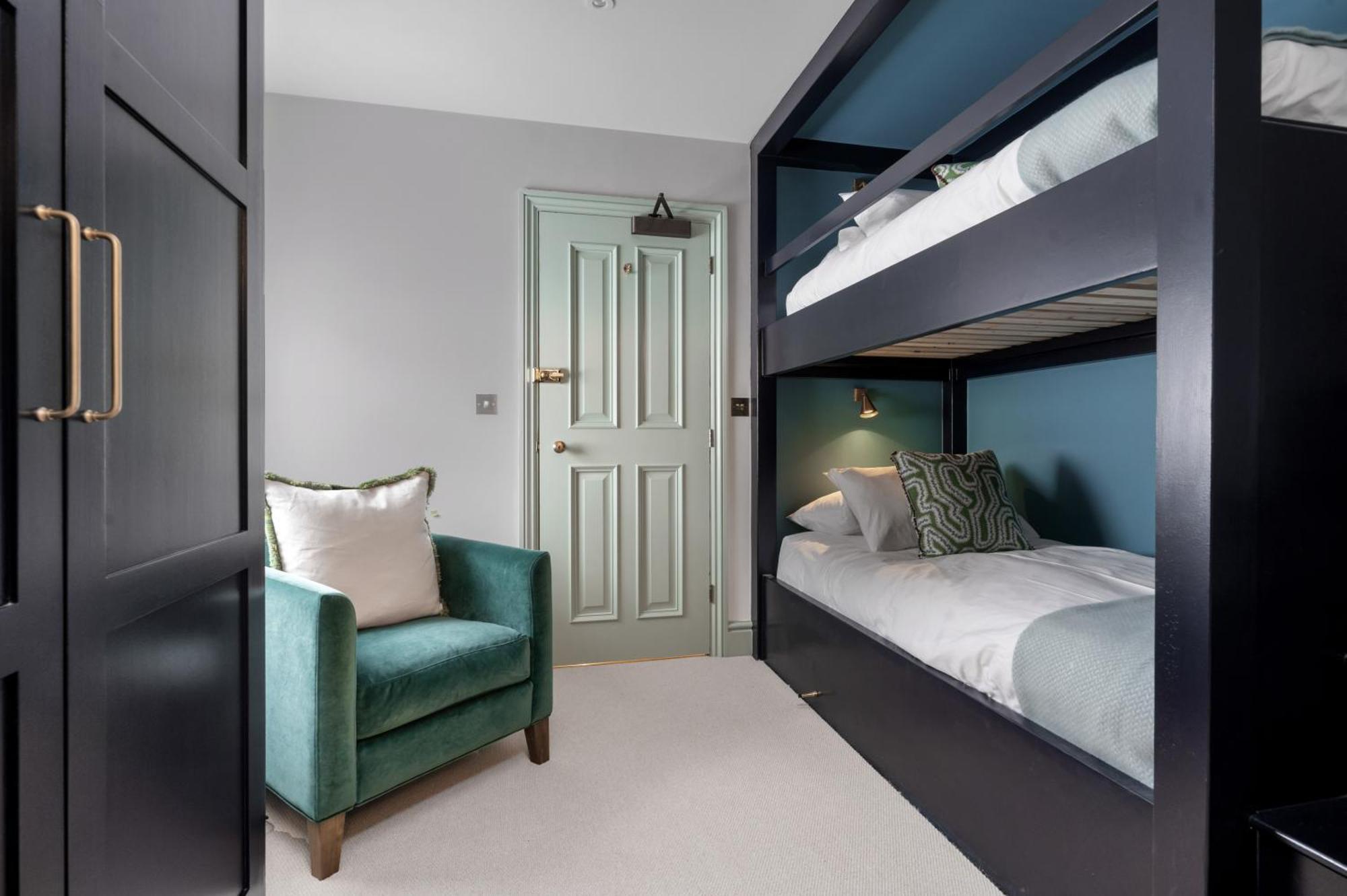 The Nevill Arms Hotel Medbourne Екстериор снимка